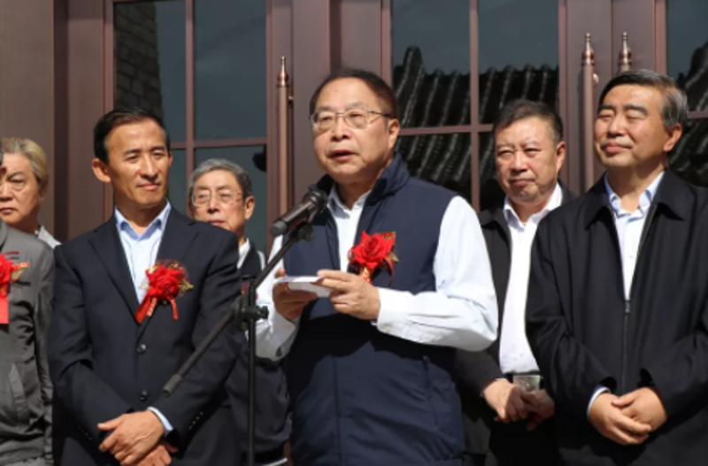传统书院之光：现代教育的新启示